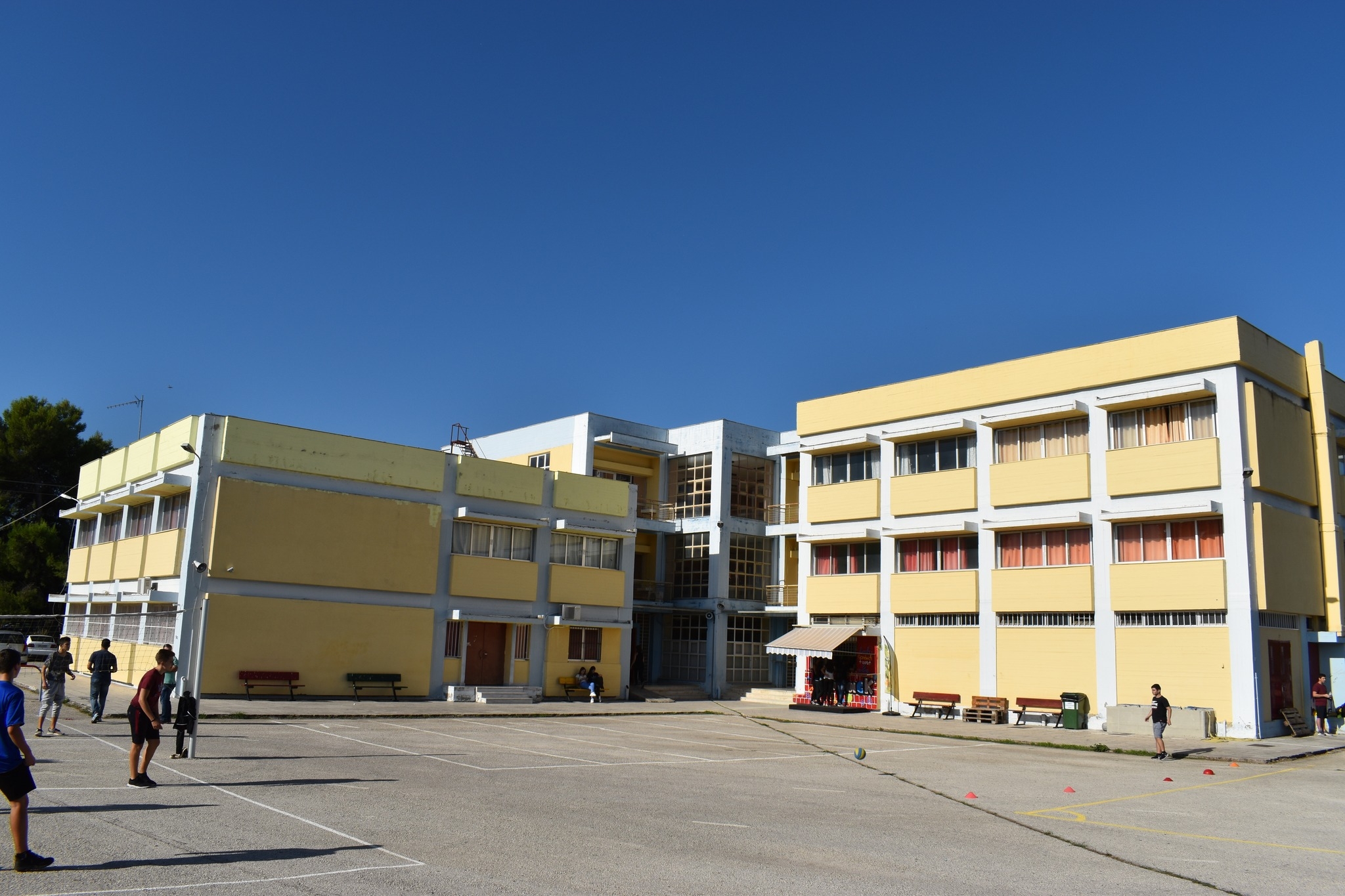 408189599 122103321014146685 7612315637328175902 n