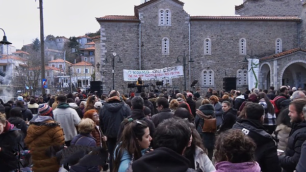 Με πάνω από 3.000 άτομα η μεγάλη συναυλία αλληλεγγύης στον Κοσμά (βίντεο)